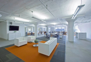 如何设计打破传统的办公室装修风格？